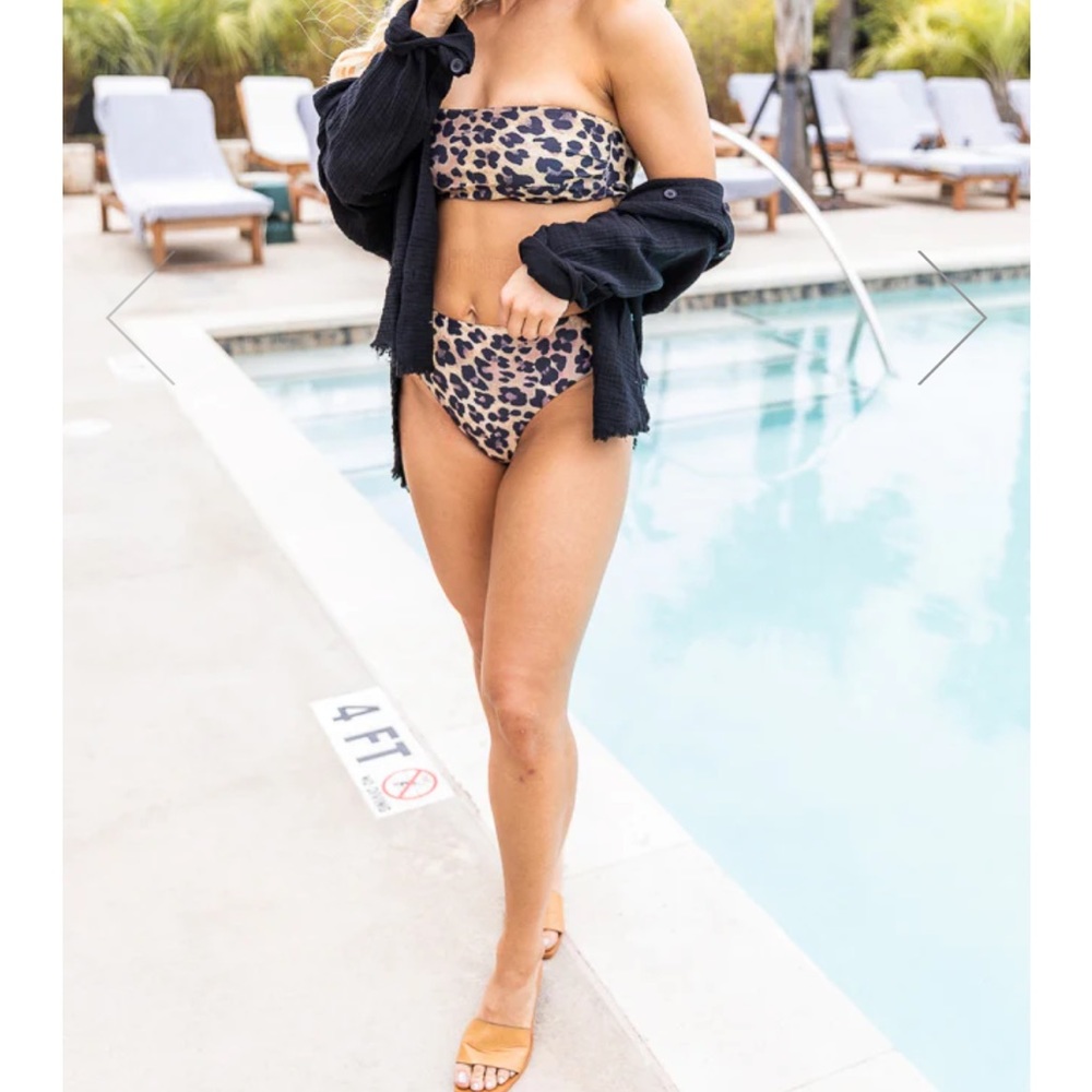 LEOPARD PRINT BIKINI BOTTOMS